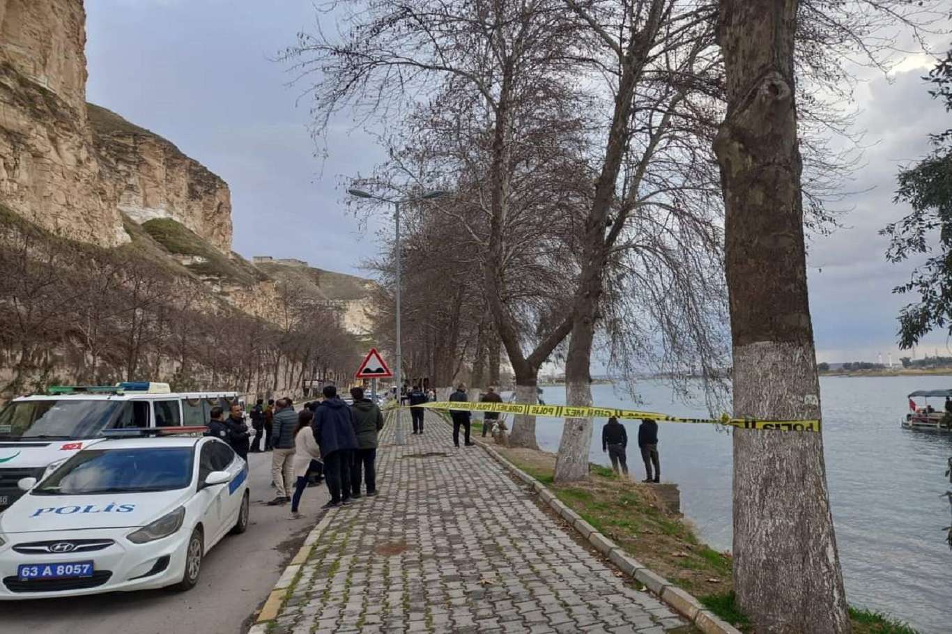 Fırat Nehri'nde bir erkek cesedi bulundu